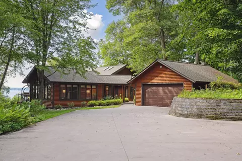 1389 Ossego Rd W, Nisswa, MN 56468