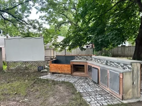 809 11th Ave SW, Austin, MN 55912 photo 3