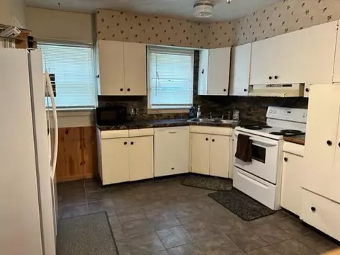 809 11th Ave SW, Austin, MN 55912 photo 8