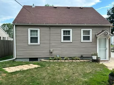 809 11th Ave SW, Austin, MN 55912 photo 2