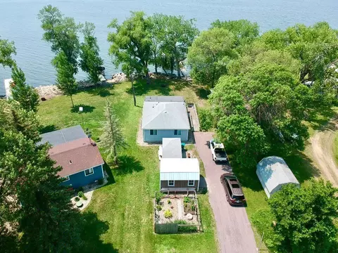 36659 Meadowbrook Rd E, Ortonville, MN 56278