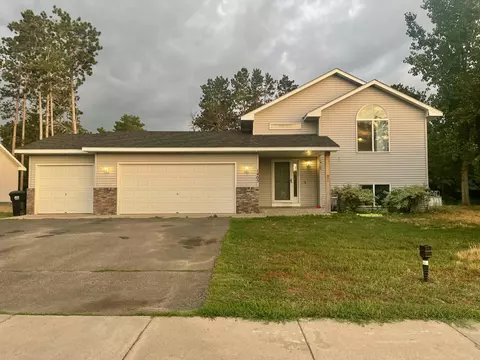 1405 3rd St S, Princeton, MN 55371