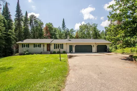 6607 Queens Ln NW, Bemidji, MN 56601