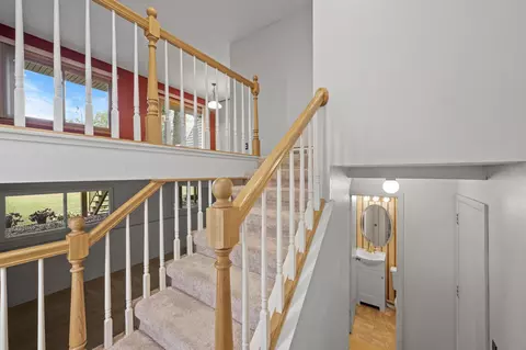 1304 Kolstad Ln, Eagan, MN 55123 photo 4