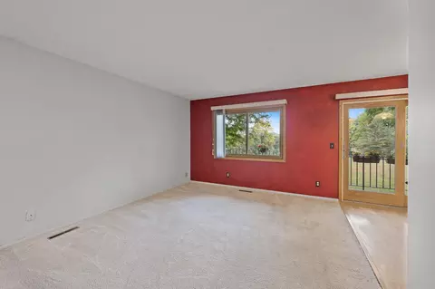 1304 Kolstad Ln, Eagan, MN 55123 photo 5