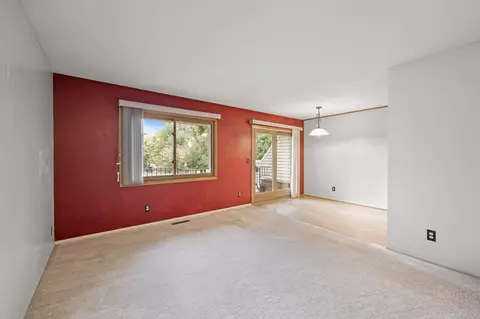 1304 Kolstad Ln, Eagan, MN 55123 photo 6