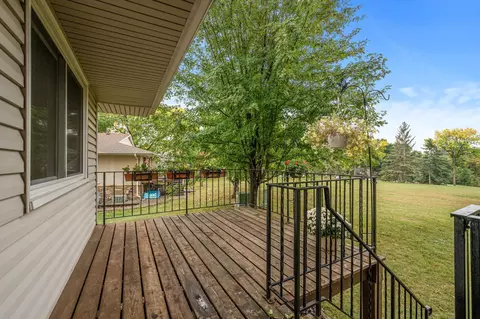 1304 Kolstad Ln, Eagan, MN 55123 photo 28