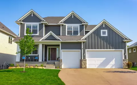 18140 59th Ave N, Plymouth, MN 55446