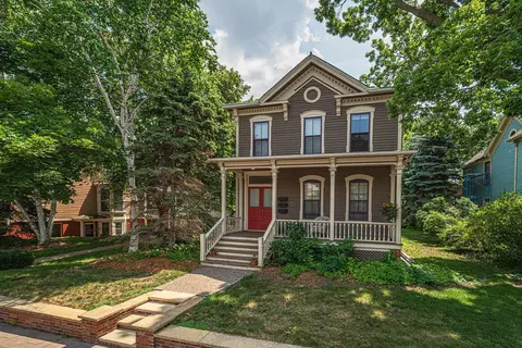 304 Exchange St S #B1, Saint Paul, MN 55102