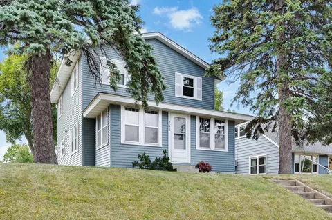 353 E Main St, Waconia, MN 55387