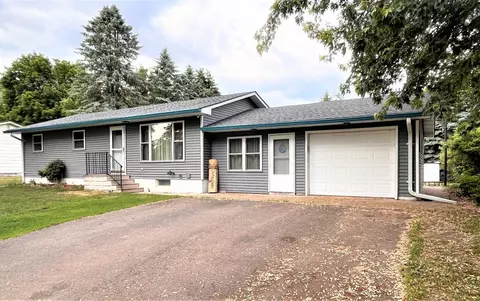838 Central Dr W, Braham, MN 55006