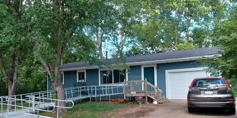 30165 Terryll St, Lindstrom, MN 55045