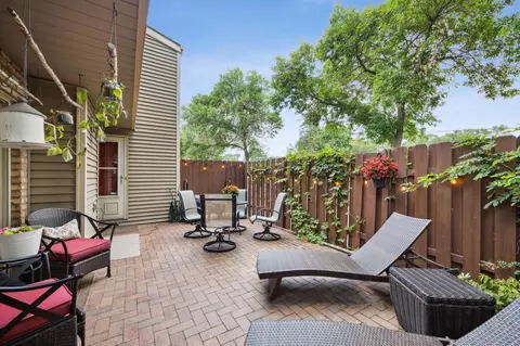 4633 Cedar Lake Rd S, Saint Louis Park, MN 55416