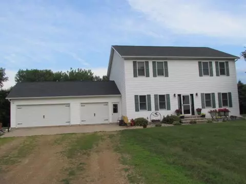4 N Joy Ln, Fairmont, MN 56031