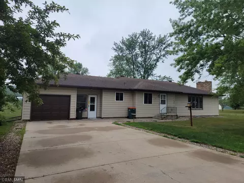 201 Pleasant Ave E, Clarissa, MN 56440