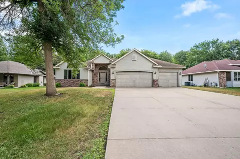 1626 Park Ave, White Bear Township, MN 55110