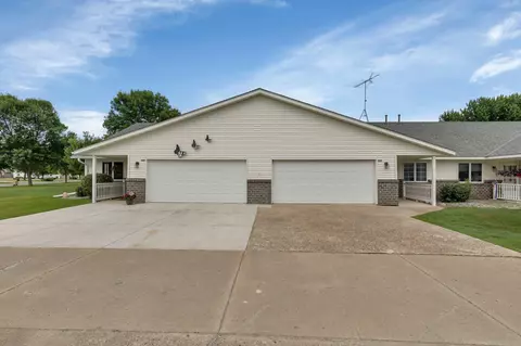 1265 4th Ave NW, Milaca, MN 56353