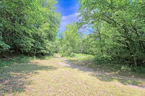 2371 Jansen Ave SE, Rockford, MN 55313