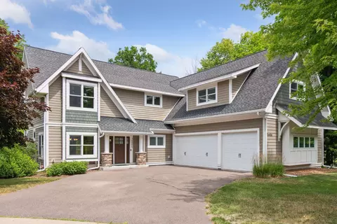 16406 Pine St, Minnetonka, MN 55345