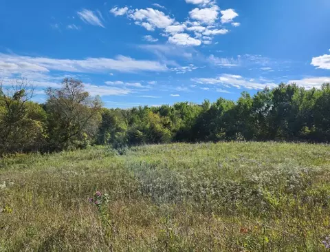 W10779 566th Avenue, Prescott, WI 54021