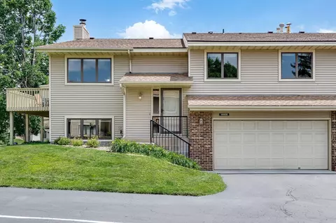14806 Endicott Way #24, Apple Valley, MN 55124
