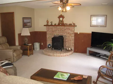 2107 9th St SW, Austin, MN 55912 photo 19