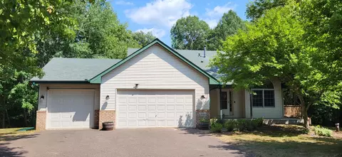 40663 Hemingway Ave, North Branch, MN 55056