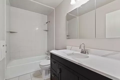 4064 Magnetite Pt, Eagan, MN 55122 photo 16