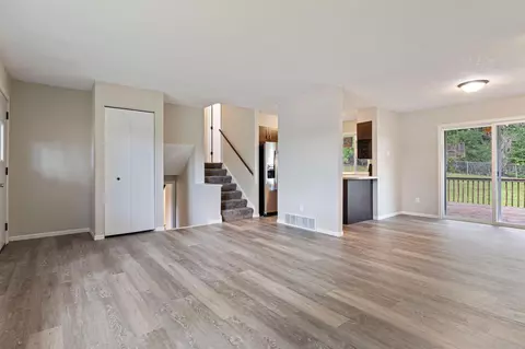 4064 Magnetite Pt, Eagan, MN 55122 photo 10