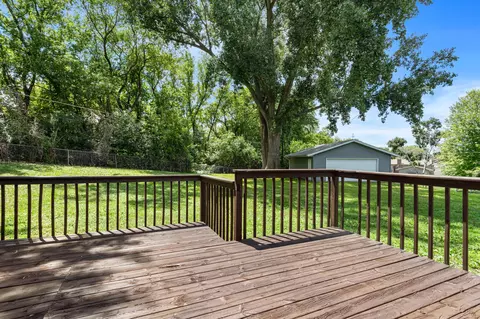 4064 Magnetite Pt, Eagan, MN 55122 photo 12