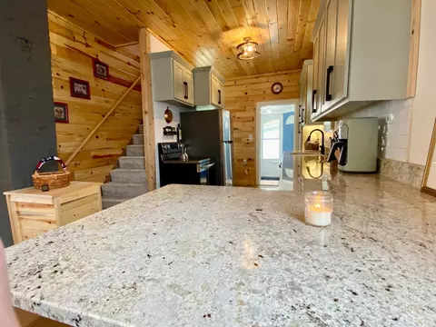 202 4th St S, Walker, MN 56484 photo 14