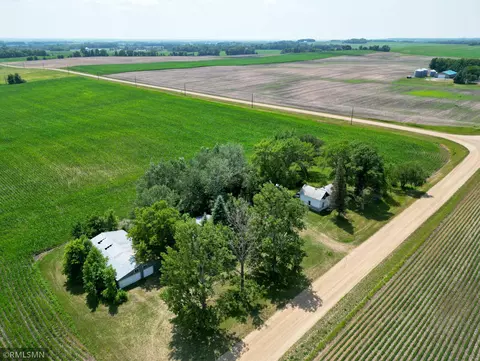 70041 350th St, Kimball, MN 55353