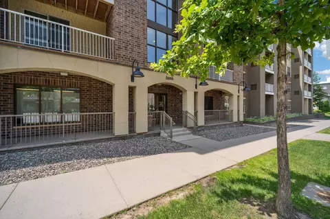 2900 University Ave SE #408, Minneapolis, MN 55414