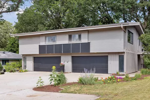 6217 France Ave S, Edina, MN 55410