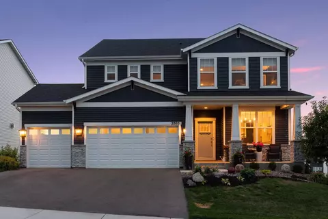 2805 Isabelle Dr, Victoria, MN 55386