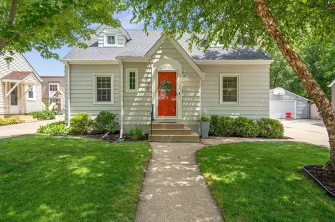 4145 Webster Ave S, Saint Louis Park, MN 55416