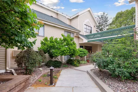 7610 York Ave S #3101, Edina, MN 55435
