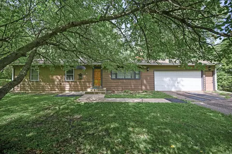 14 Union Terrace Ln N, Plymouth, MN 55441