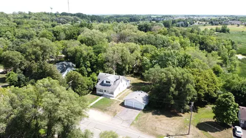 9561 Main St, Elko New Market, MN 55020