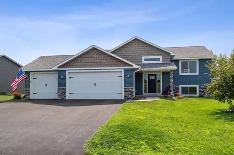 289 Prairie Rd, New Richmond, WI 54017