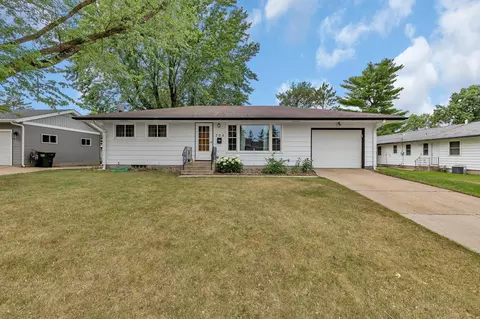 708 Koronis Ave, Paynesville, MN 56362