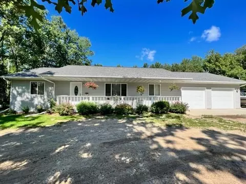 923 Whisperwood Ct SW, Bemidji, MN 56601
