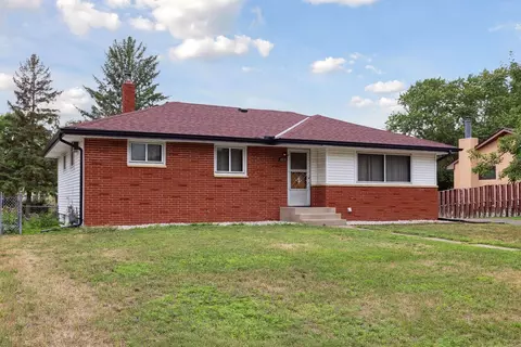 1713 Atlantic St, Maplewood, MN 55109