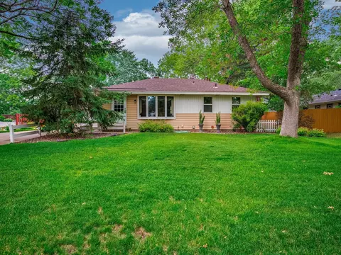 10630 President Dr NE, Blaine, MN 55434