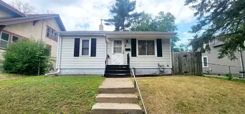 711 Orange Ave E, Saint Paul, MN 55106
