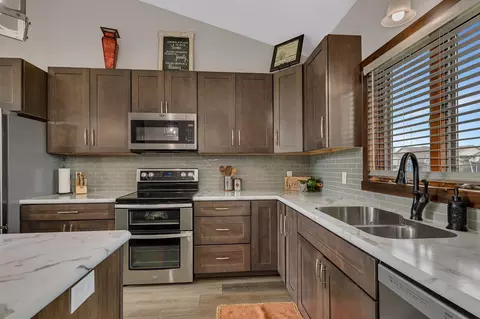 7209 Rolling View Dr, Saint Cloud, MN 56303 photo 7
