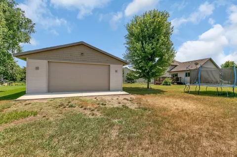 7209 Rolling View Dr, Saint Cloud, MN 56303 photo 28