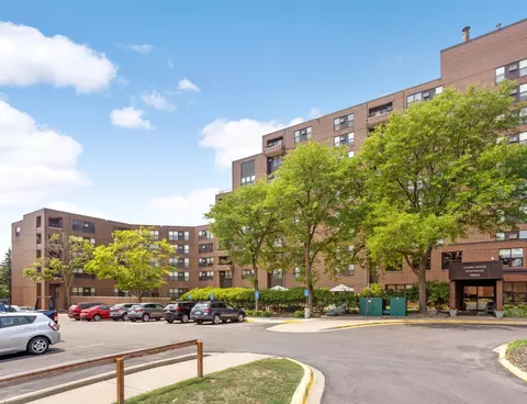 7600 Golden Valley Rd #503, Golden Valley, MN 55427