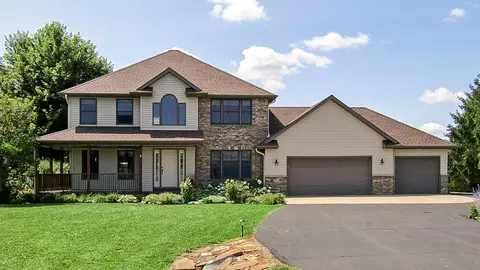 1658 Koenigs Ln NW, Rochester, MN 55901