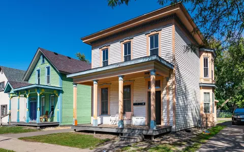 360 Maria Ave, Saint Paul, MN 55106